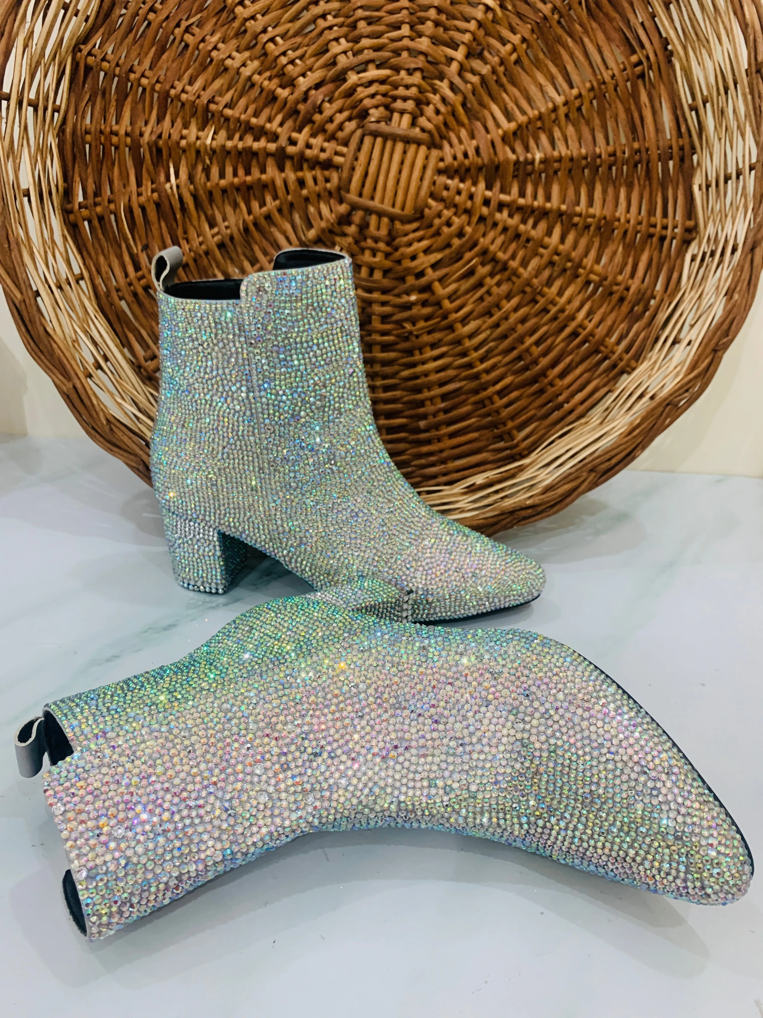 FUNKY N TRENDY Hand crystalized rhinestone boots for brides / bridesmaids/ silver boots / boots / rhinestone boots